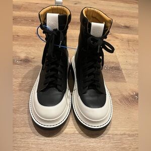 Two tone black and White Loewe boots